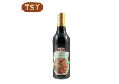 La différence entre la sauce soja aux champignons et la sauce soja légère