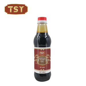 500 ml de sauce soja noire chinoise pour restaurant