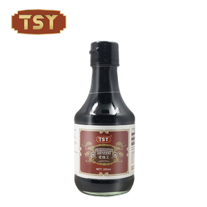 200 ml de sauce soja noire Umami pour la poitrine de porc braisée