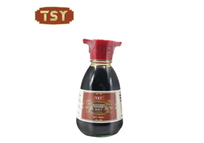 Qu’est-ce que la sauce soja noire à l’épicerie ?