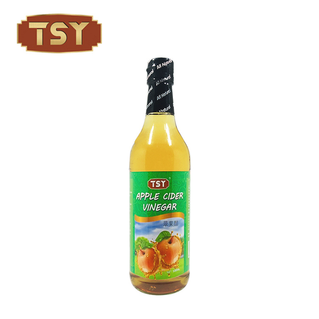 Bouteille en verre fermentée de vinaigre de cidre de pomme fruité aigre